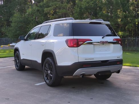 Used 2019 GMC Acadia SLT AWD/4WD image 8