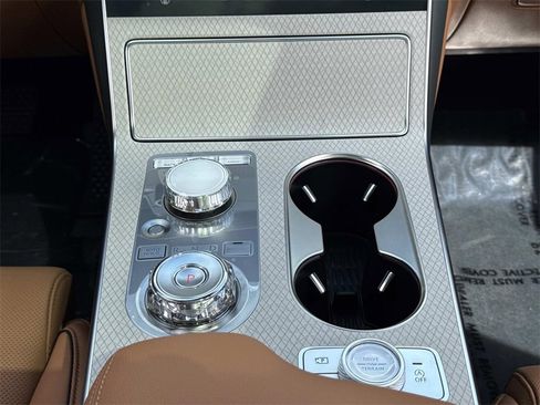 New 2026 Genesis GV80 2.5T Prestige image 7