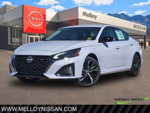 New 2025 Nissan Altima 2.5 SR w/ SR Premium Package image 1