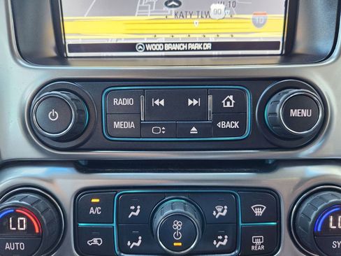 Used 2018 Chevrolet Tahoe Premier image 17