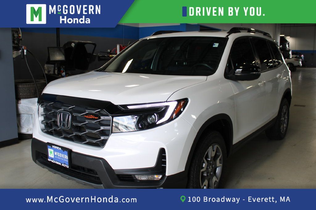 Used 2022 Honda Passport TrailSport image 1