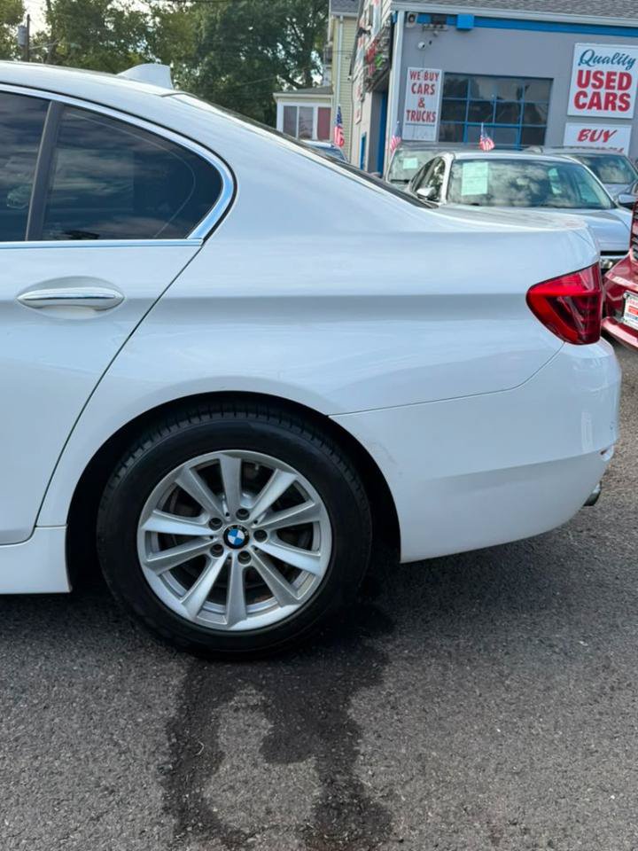Used 2014 BMW 528i xDrive Sedan AWD/4WD image 17
