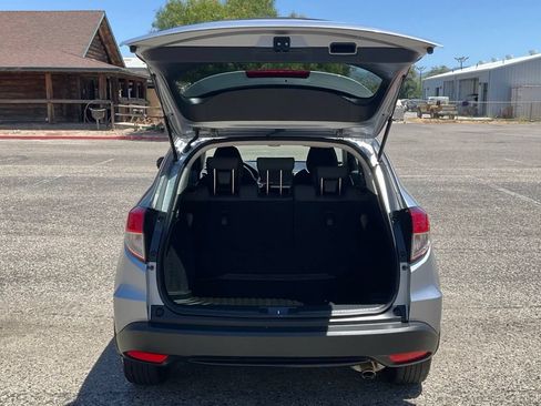 Used 2022 Honda HR-V EX image 13