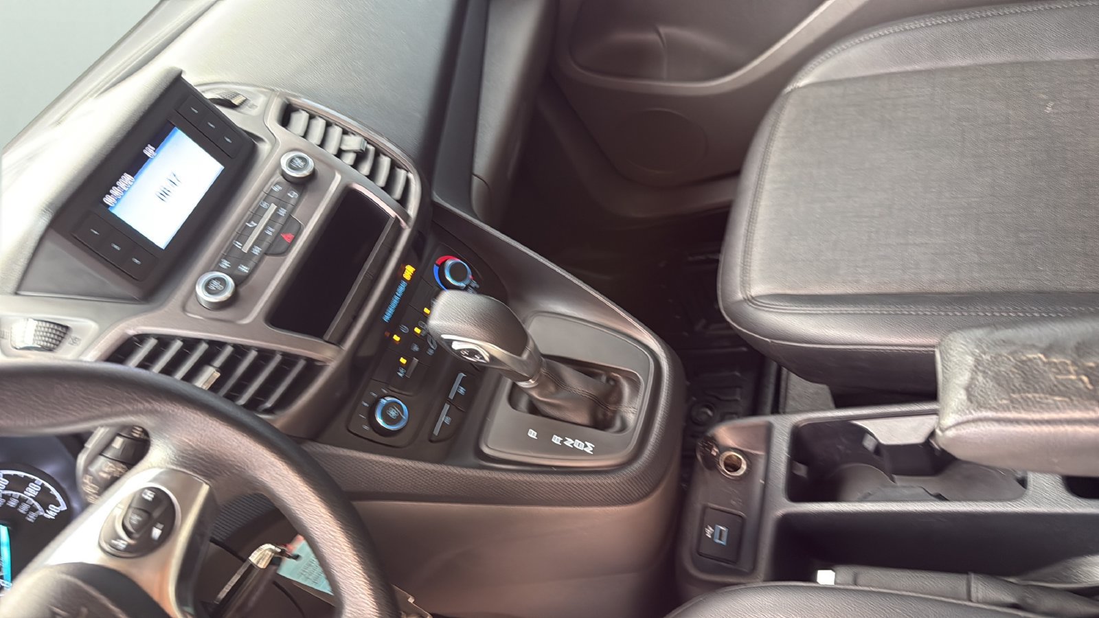 Used 2020 Ford Transit Connect XL FWD image 20