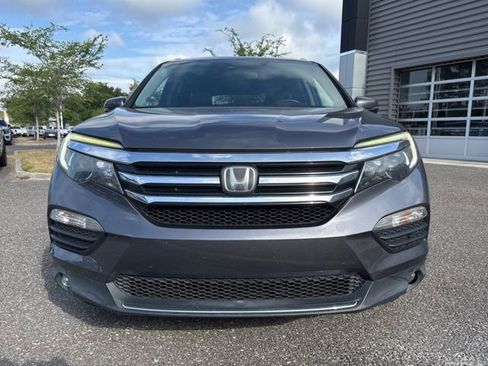 Used 2016 Honda Pilot Touring image 16