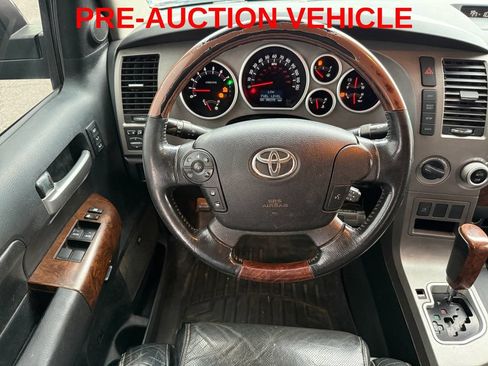Used 2010 Toyota Tundra Limited AWD/4WD image 14