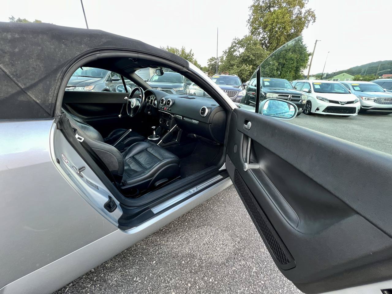 Used 2002 Audi TT 1.8T AWD/4WD image 10