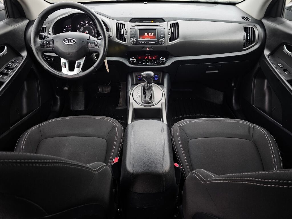 Used 2012 Kia Sportage EX AWD/4WD image 9