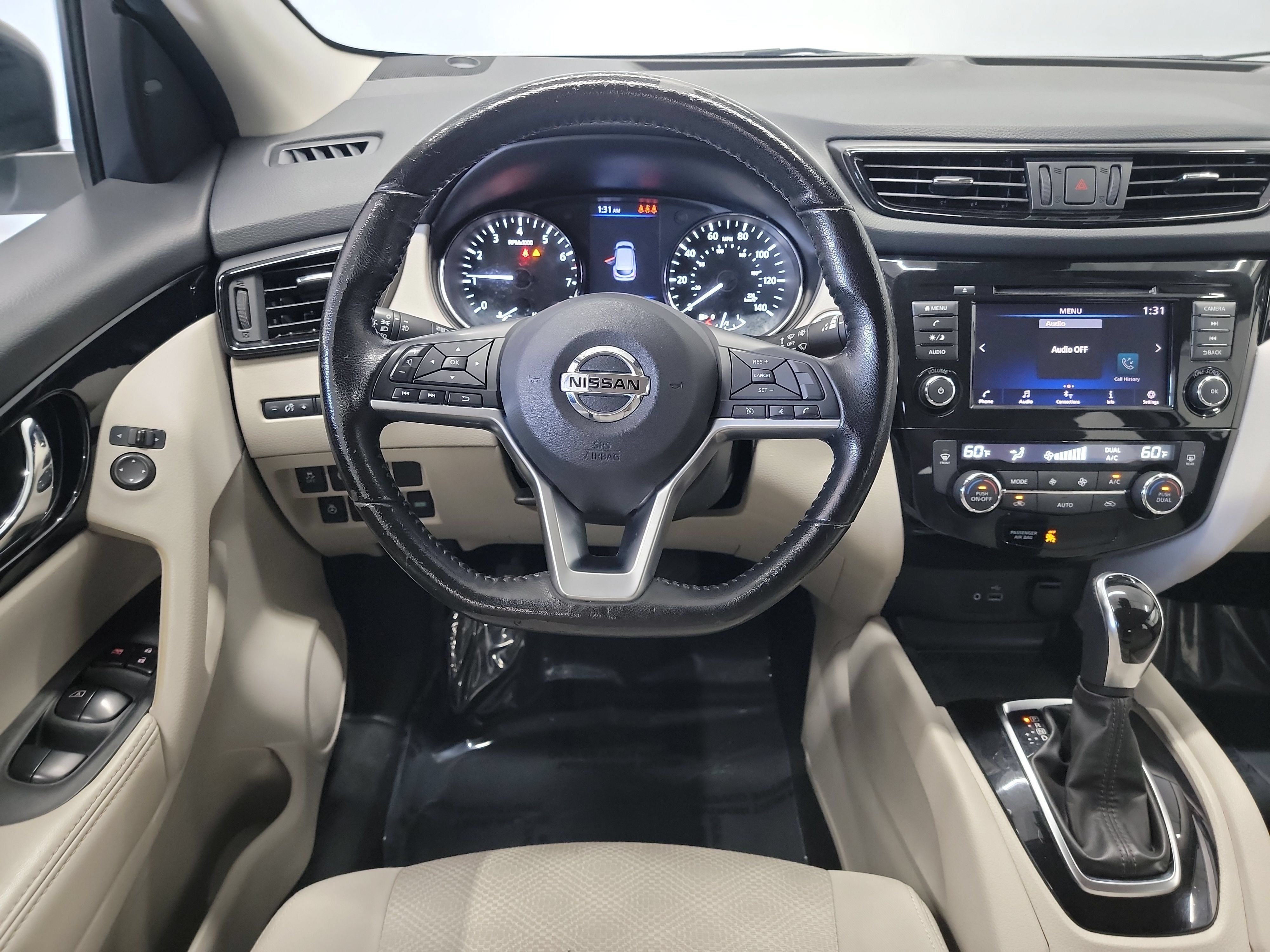 Used 2020 Nissan Rogue Sport SV w/ All-Weather Package FWD image 16