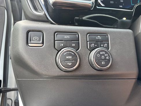 Used 2022 Chevrolet Silverado 1500 RST image 20