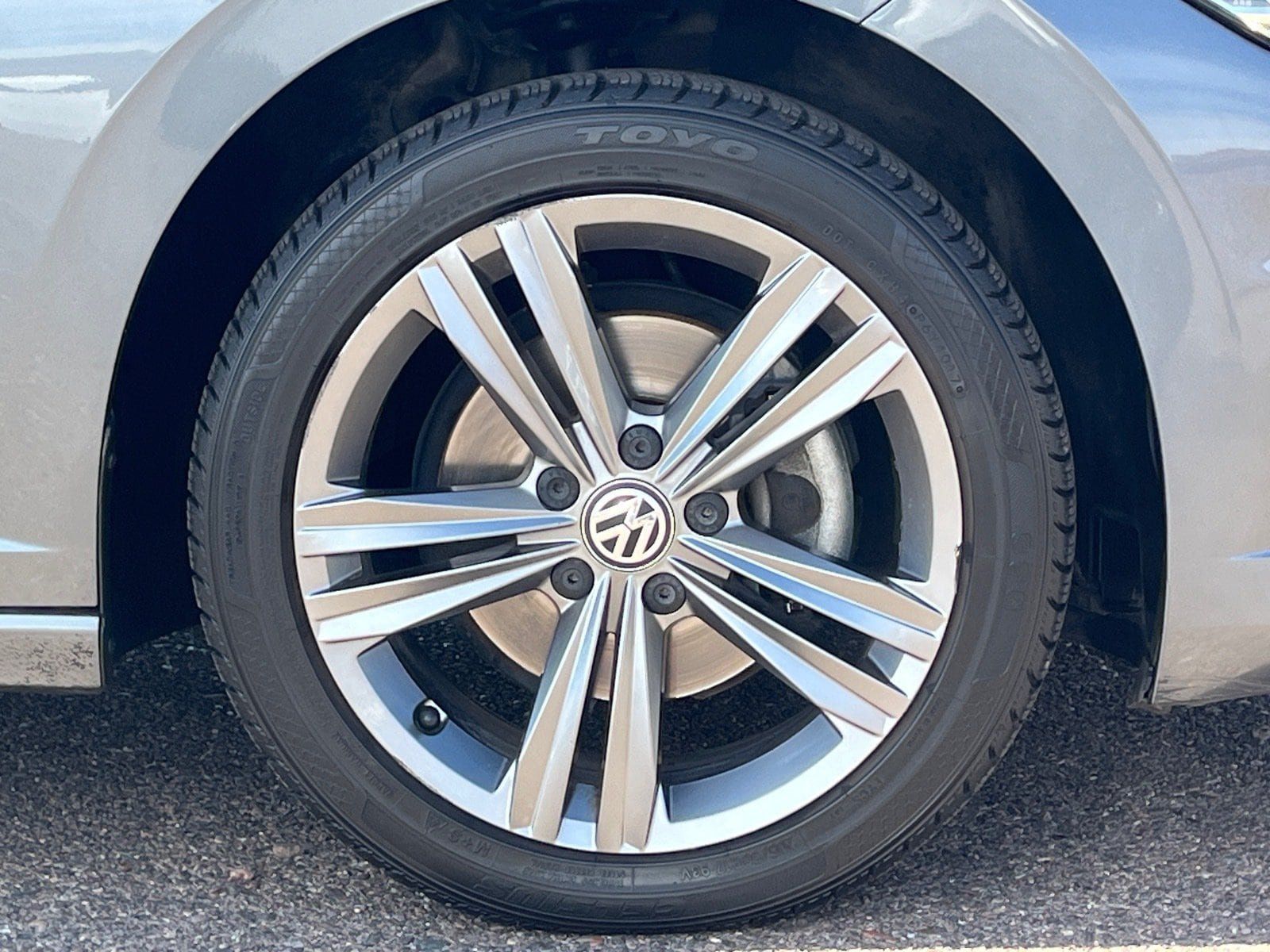 Used 2020 Volkswagen Jetta R-Line w/ R-Line Cold Weather Package FWD image 8