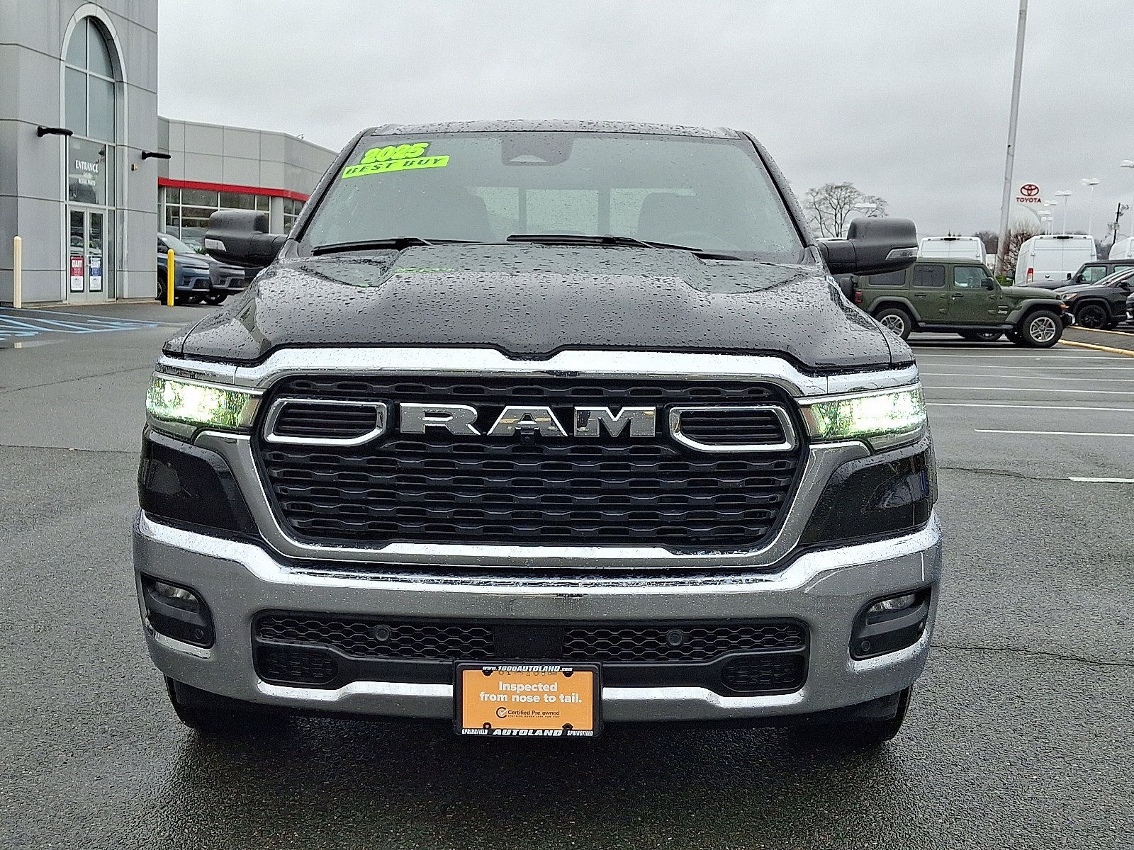 Used 2025 RAM 1500 Big Horn AWD/4WD image 2