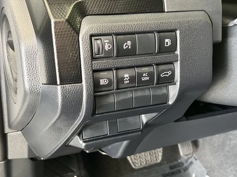 Used 2026 Toyota 4Runner Limited AWD/4WD image 37