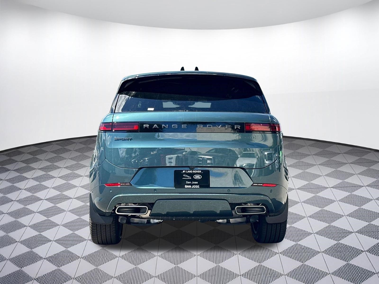 New 2026 Land Rover Range Rover Sport Dynamic SE AWD/4WD image 10