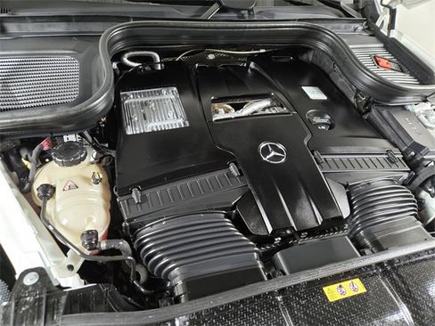 Used 2024 Mercedes-Benz GLS 580 GLS 580 image 28