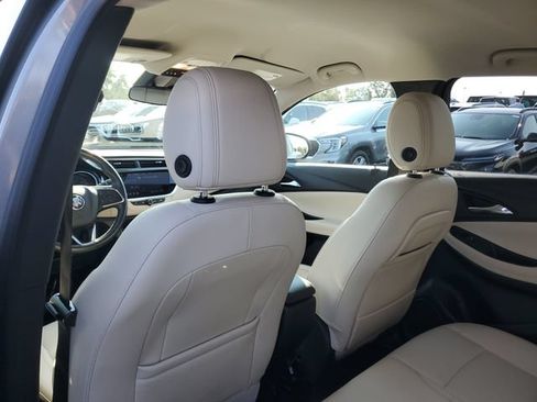 Used 2023 Buick Encore GX Preferred w/ Cold Weather Comfort Package FWD image 9