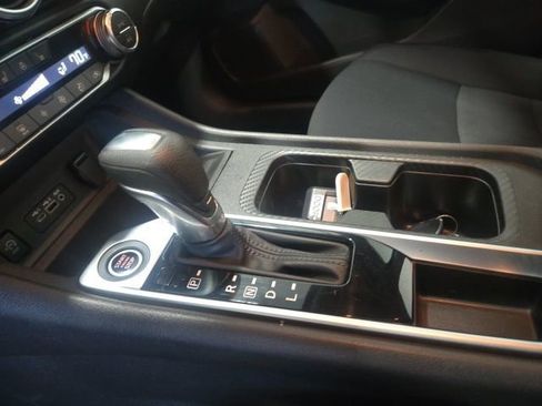 Used 2024 Nissan Sentra SV w/ All-Weather Package image 16