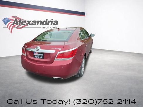 Used 2010 Buick LaCrosse CXS image 9