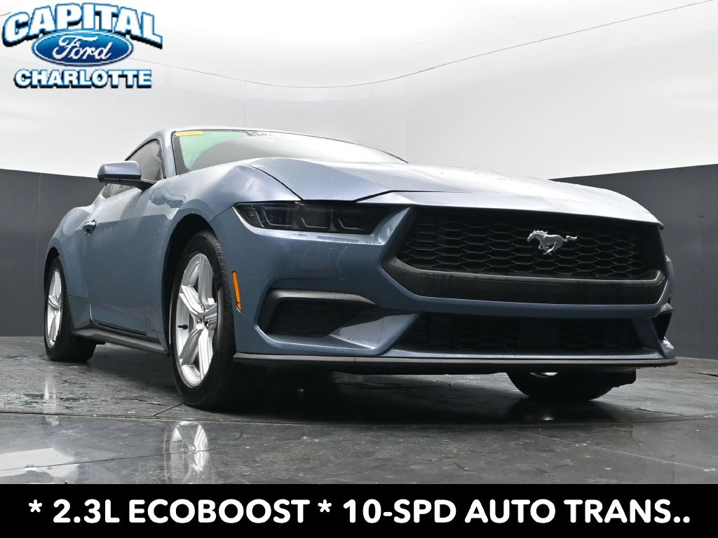 Used 2026 Ford Mustang Coupe RWD image 18