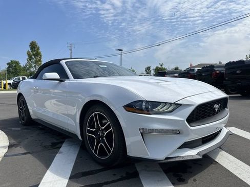 Used 2022 Ford Mustang Premium RWD image 7