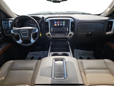 Used 2018 GMC Sierra 1500 SLT AWD/4WD image 10