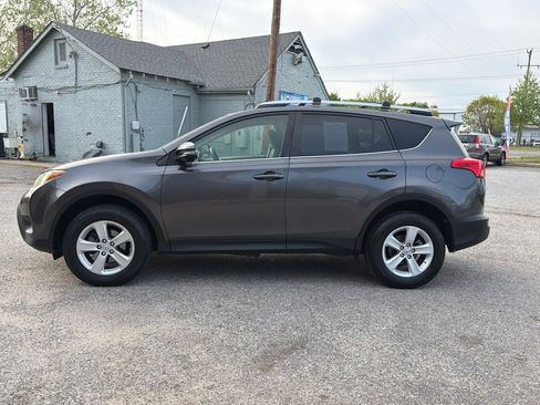Used 2013 Toyota RAV4 XLE image 3