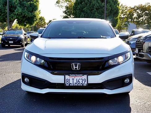 Used 2019 Honda Civic Sport image 5