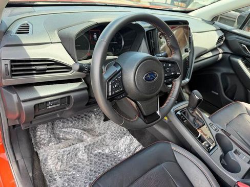Used 2024 Subaru Crosstrek 2.5i Limited w/ Popular Package #4A AWD/4WD image 11