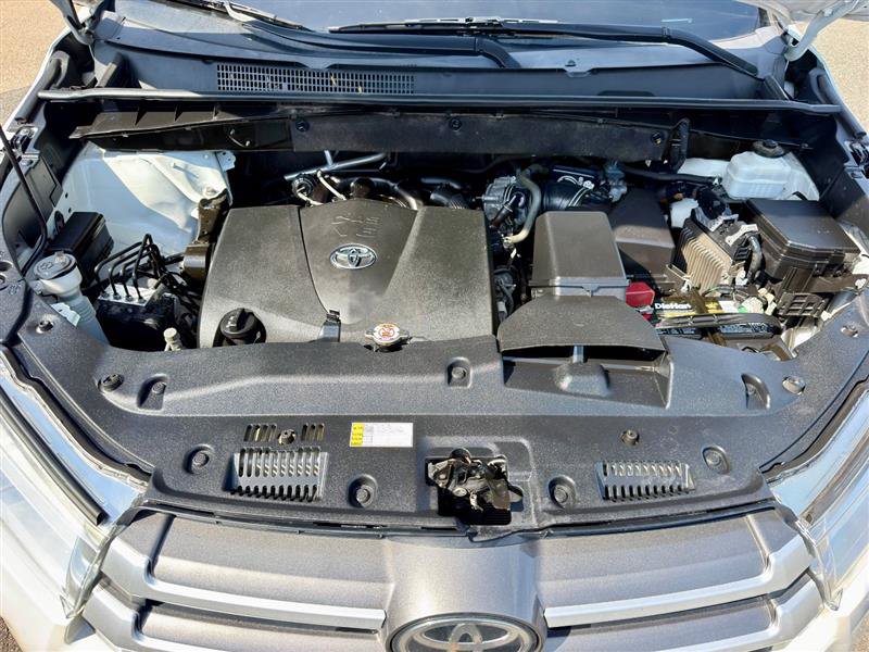 Used 2019 Toyota Highlander XLE AWD/4WD image 15