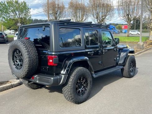 Used 2021 Jeep Wrangler Unlimited Sahara w/ Safety Group image 7