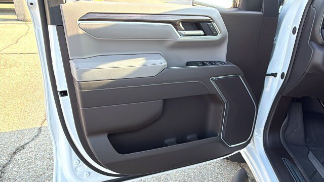 New 2026 Chevrolet Silverado 1500 RST w/ RST Select Package AWD/4WD image 13