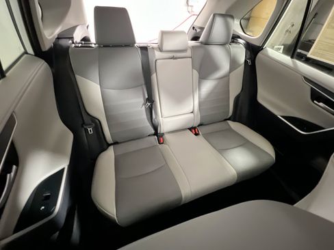 Used 2025 Toyota RAV4 Limited w/ Advanced Technology Package FWD image 33