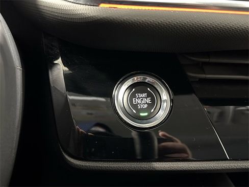 Certified 2025 Buick Envision Preferred image 16