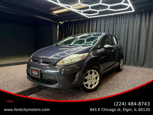 Used 2013 Ford Fiesta S w/ Convenience Pkg FWD image 1