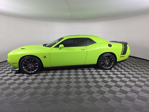 Used 2023 Dodge Challenger R/T Scat Pack w/ Scat Pack Stripe RWD image 2