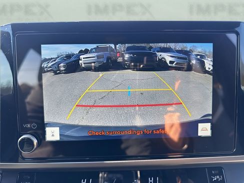 Used 2026 Toyota Camry SE image 19