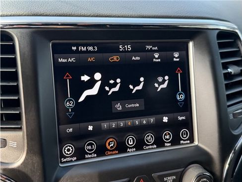 Used 2018 Jeep Grand Cherokee Trailhawk AWD/4WD image 44