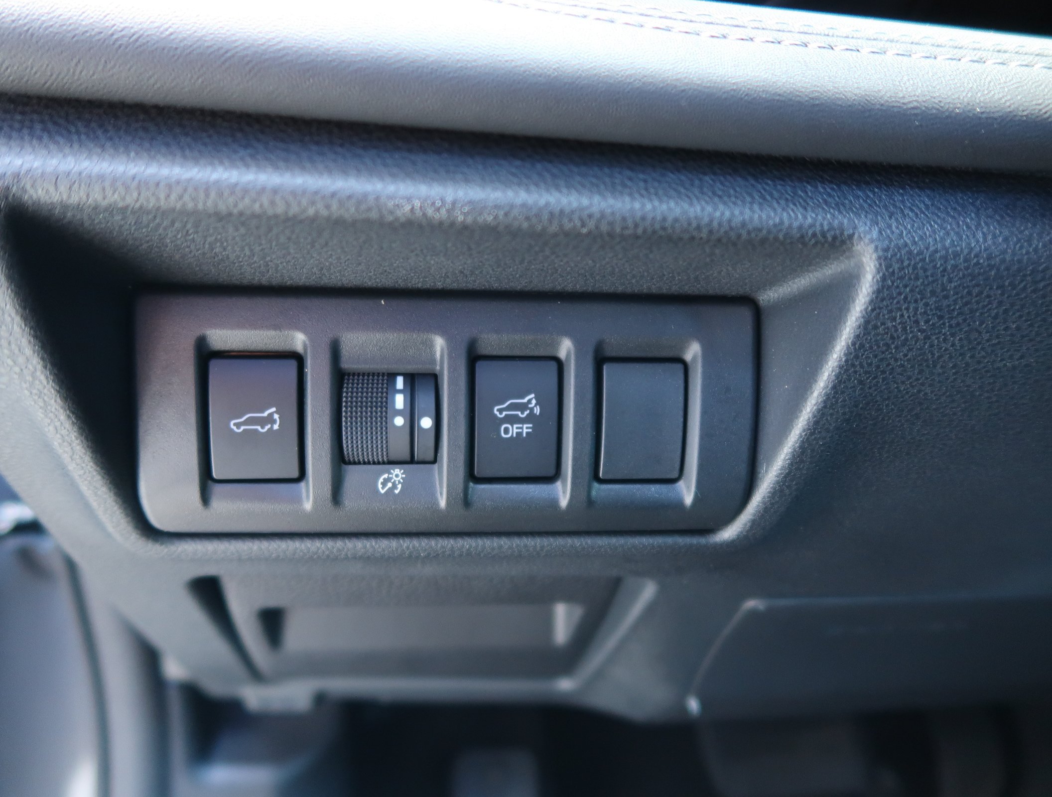 Certified 2024 Subaru Outback Touring XT AWD/4WD image 17