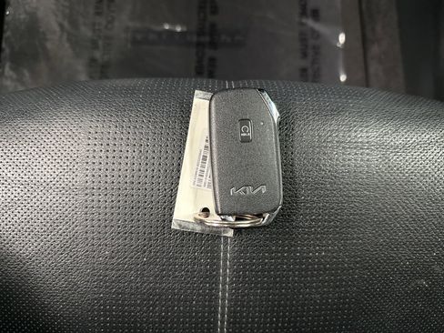 Used 2022 Kia Telluride EX w/ EX Premium Package image 43