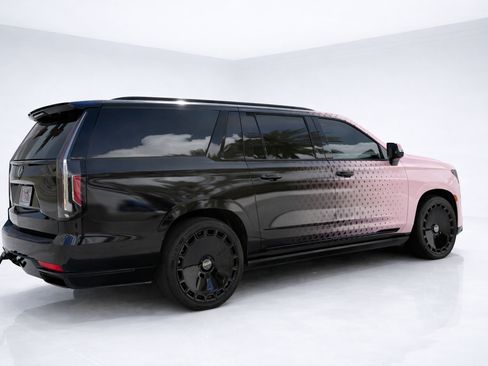 Used 2021 Cadillac Escalade ESV Sport w/ Driver Assist Tech Package RWD image 2