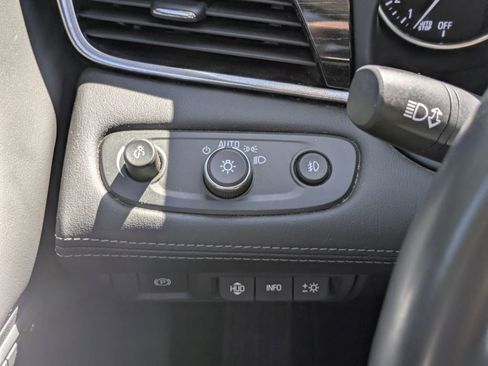 Used 2018 Buick LaCrosse Premium w/ Driver Confidence Package #2 image 17