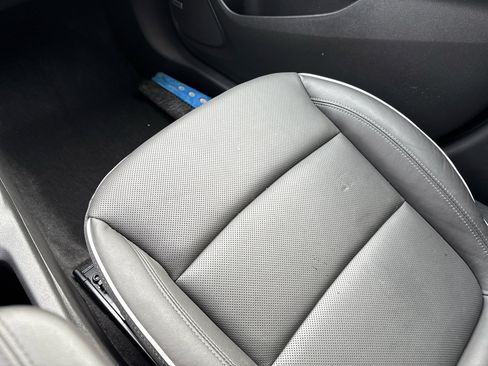 Used 2024 Buick Encore GX Avenir w/ Avenir Technology Package image 25