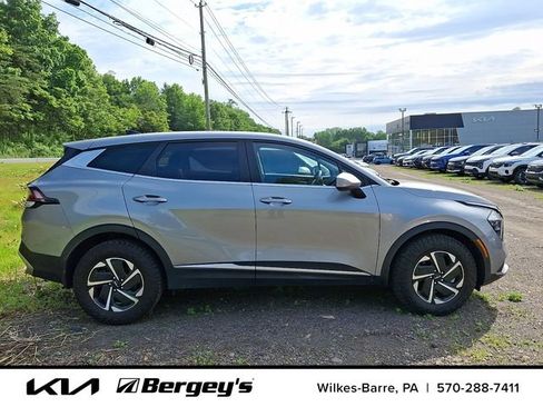 Certified 2023 Kia Sportage LX AWD/4WD image 5
