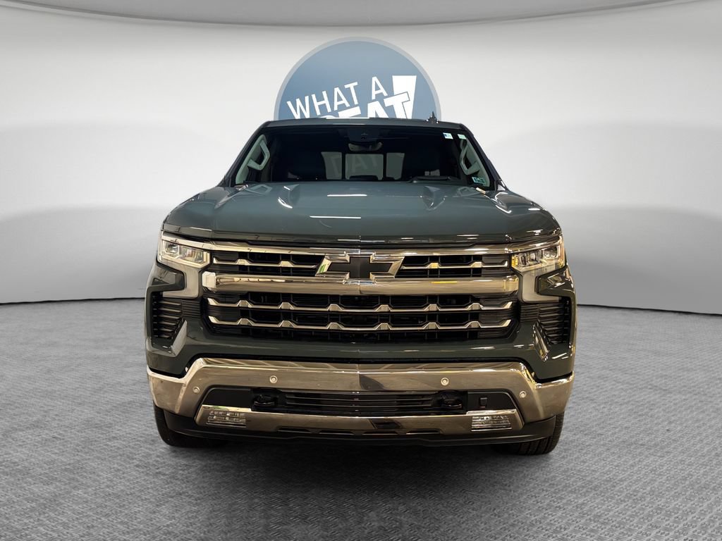 Used 2026 Chevrolet Silverado 1500 LTZ AWD/4WD image 9