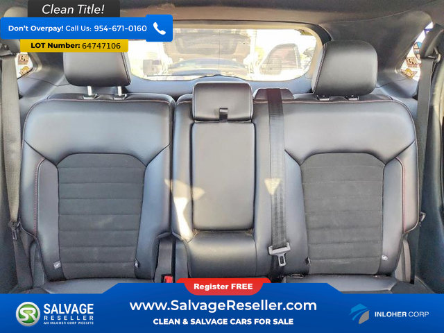 Used 2022 Ford Edge ST-Line w/ Class II Trailer Tow Package AWD/4WD image 13