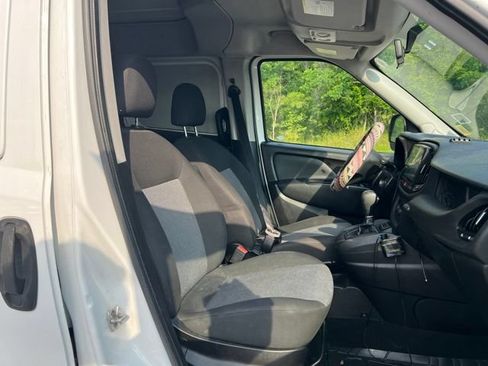 Used 2016 RAM ProMaster City Tradesman FWD image 15