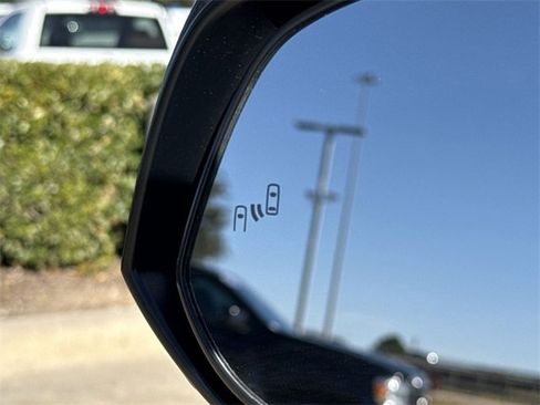 Used 2021 Toyota RAV4 XLE Premium image 20