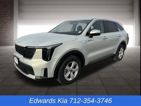 New 2026 Kia Sorento LX image 1