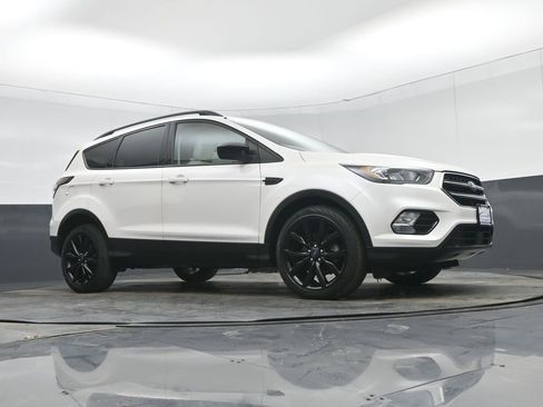 Used 2018 Ford Escape SEL w/ Ford Safe & Smart Package image 53