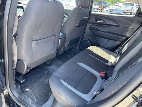 Used 2023 Chevrolet TrailBlazer LT w/ Convenience Package AWD/4WD image 6